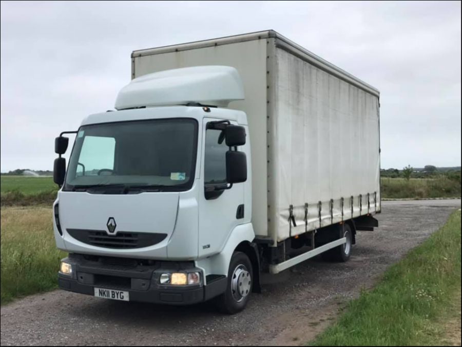 Renault Midlum Curtainsider