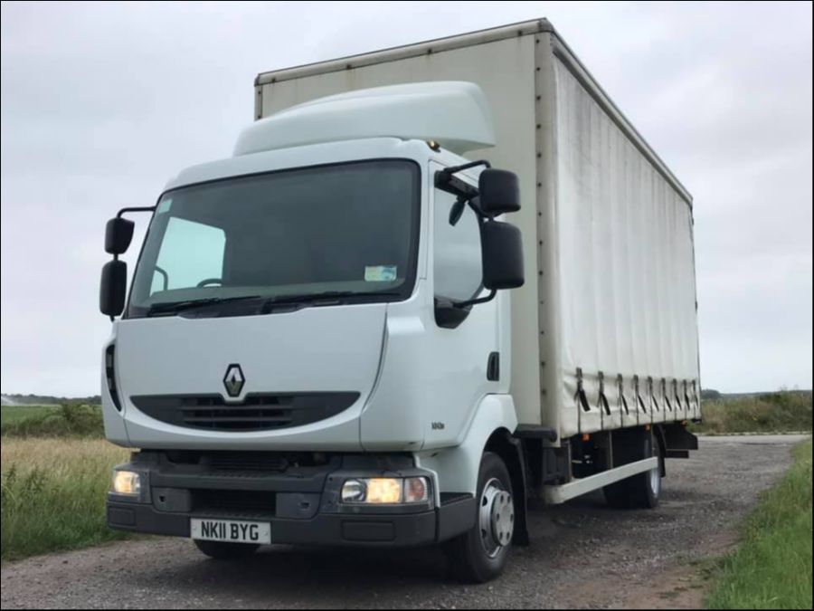 Renault Midlum Curtainsider