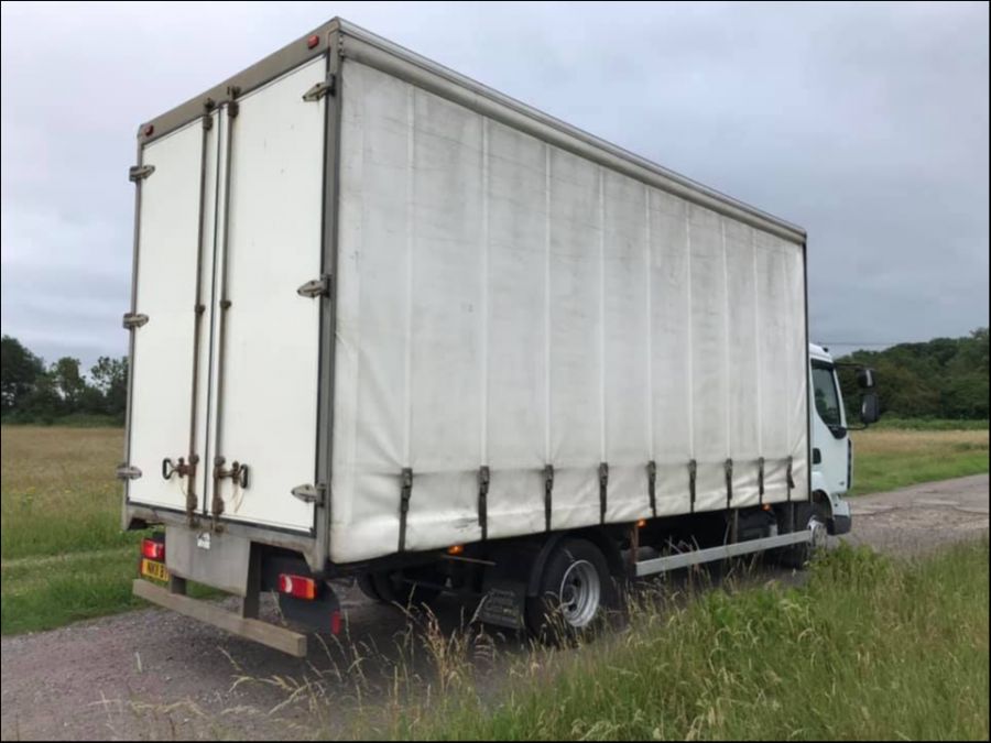 Renault Midlum Curtainsider