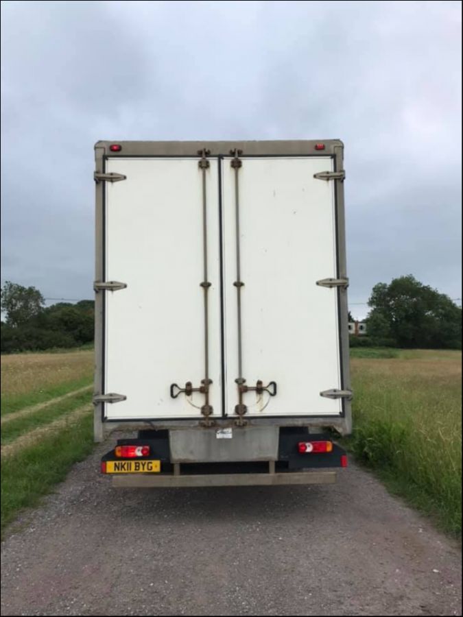 Renault Midlum Curtainsider