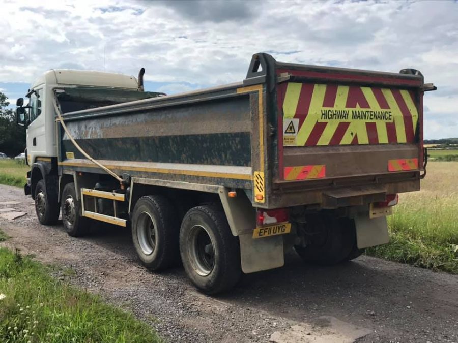 Scania R400 8x4 Tipper