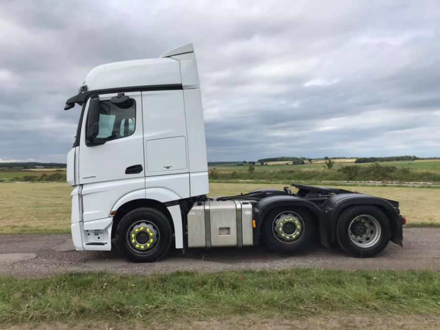 Mercedes Actros Big Space