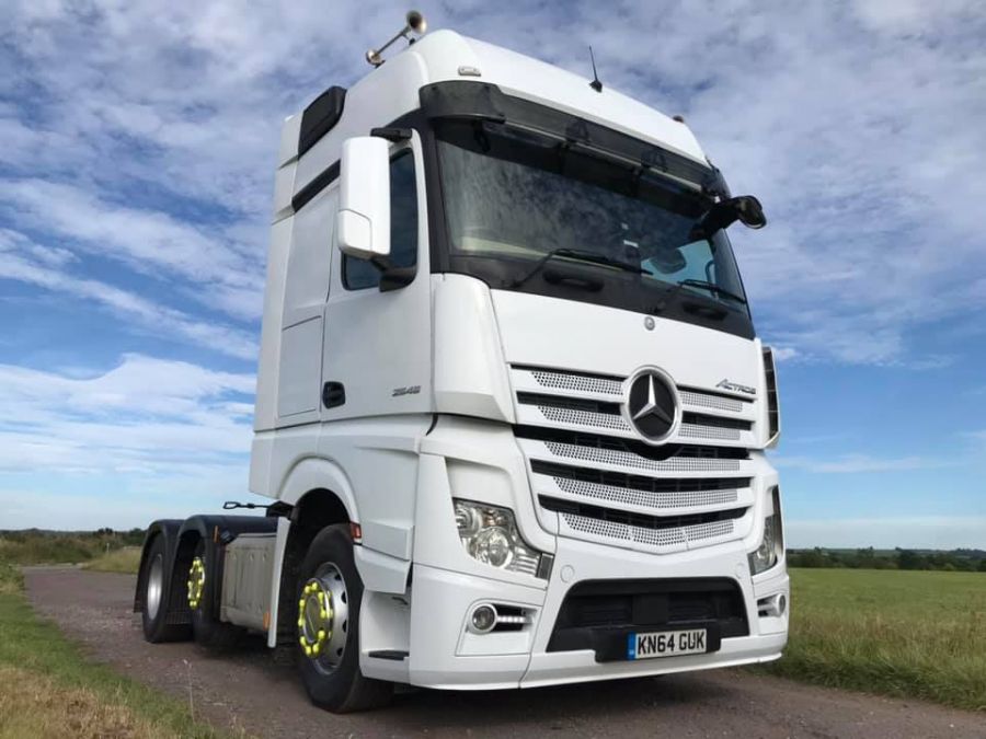 Mercedes Actros Giga Space 2545