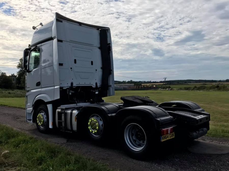 Mercedes Actros Giga Space 2545