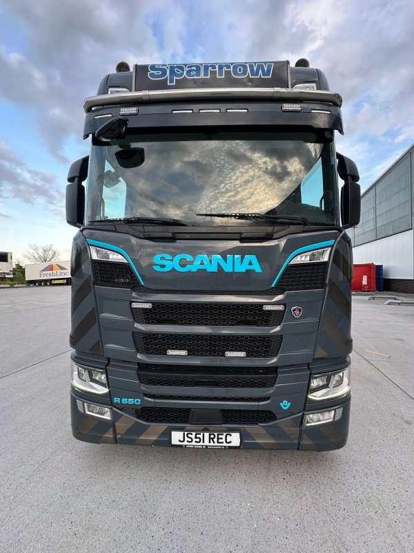 Scania V8 R650 6x2