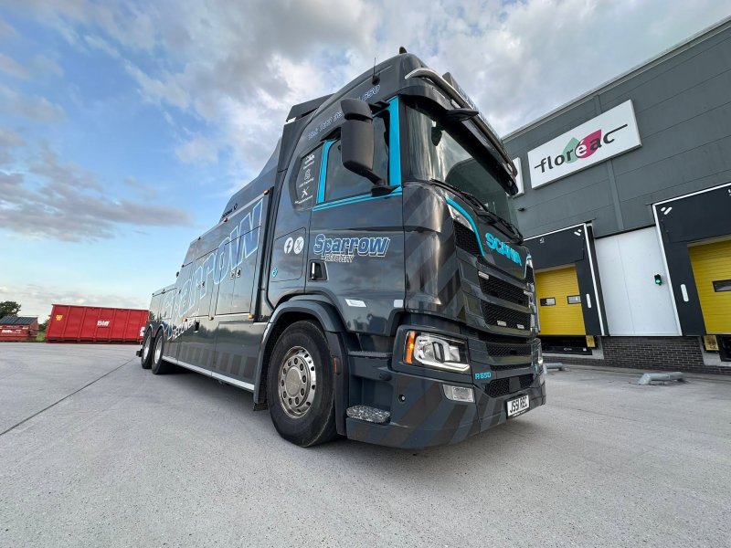 Scania V8 R650 6x2
