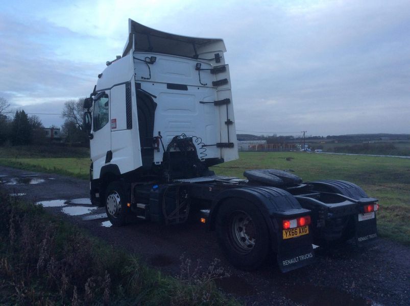 Renault  T Range 430 4x2 Tractor Unit