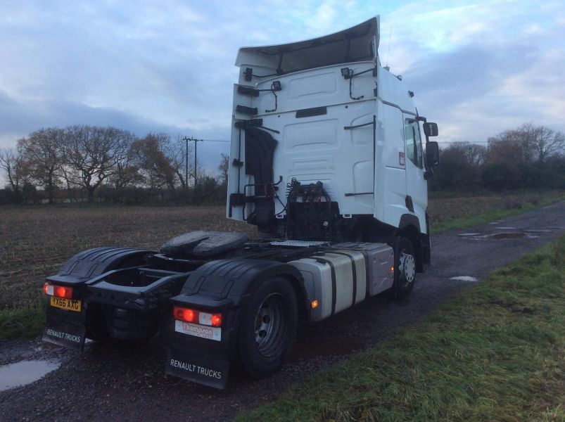 Renault  T Range 430 4x2 Tractor Unit