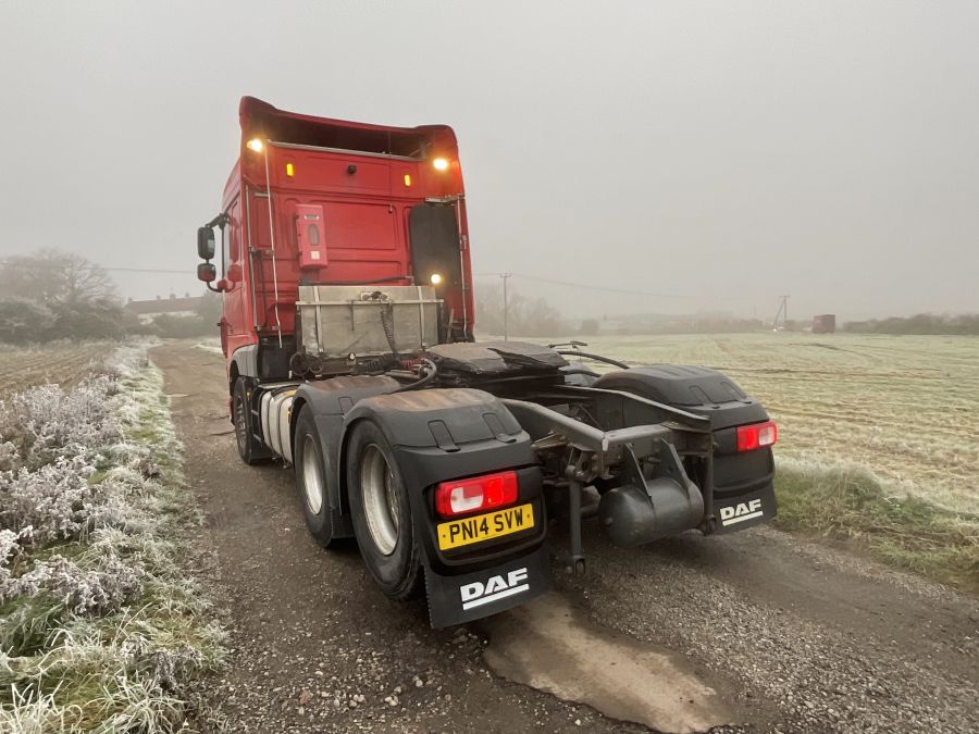 DAF XF 6x2 Tag Axle Hydraulics 