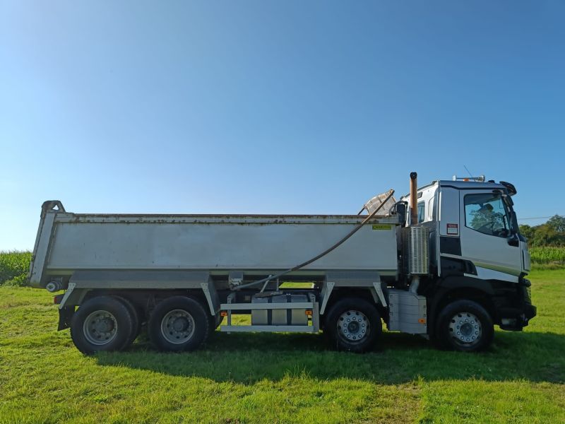 Renault  C460 8x4 Tipper 