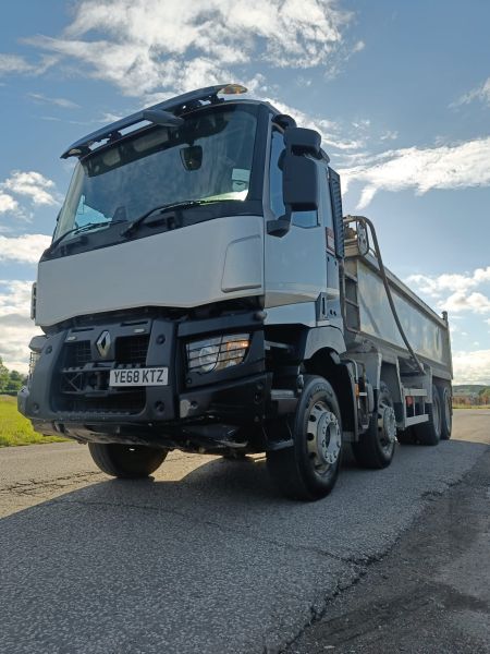 Renault  C460 8x4 Tipper 