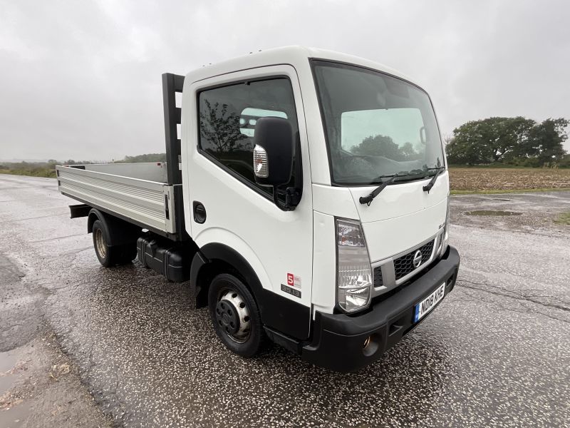 Nissan  Cabstar NT400