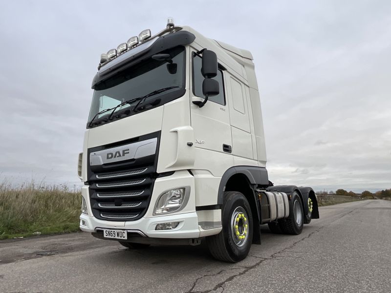 DAF  XF 530 Tag Axle 