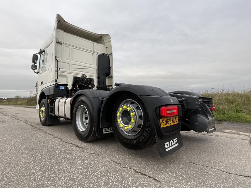 DAF  XF 530 Tag Axle 