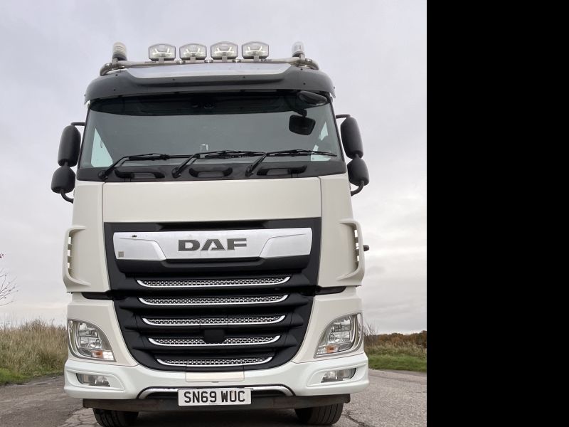 DAF  XF 530 Tag Axle 