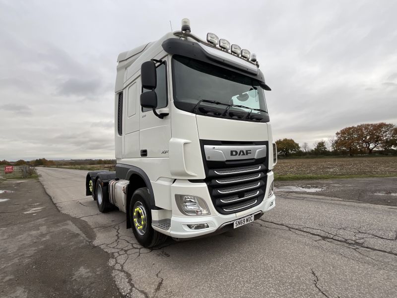 DAF  XF 530 Tag Axle 