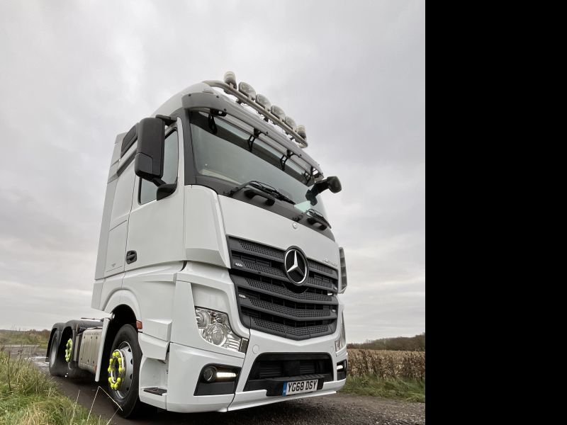 Mercedes Actros  2545 Midlift Hydraulics Low Km