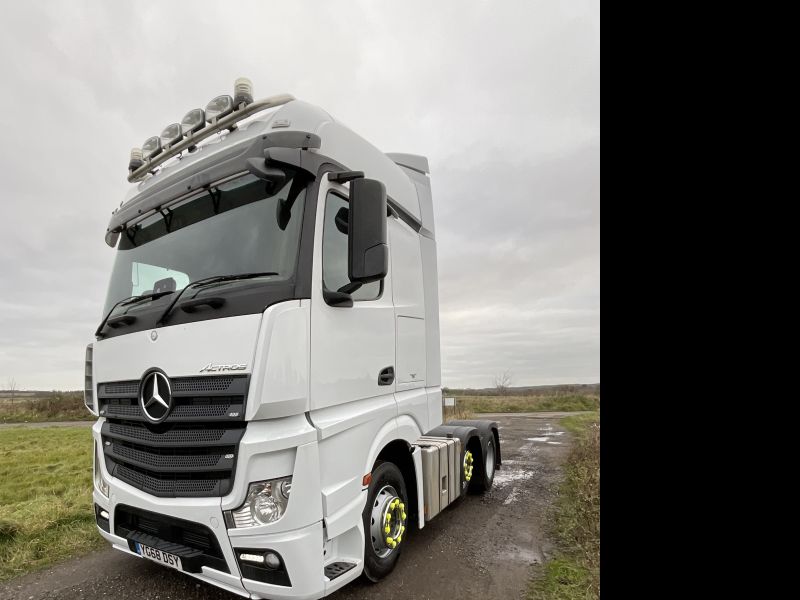 Mercedes Actros  2545 Midlift Hydraulics Low Km