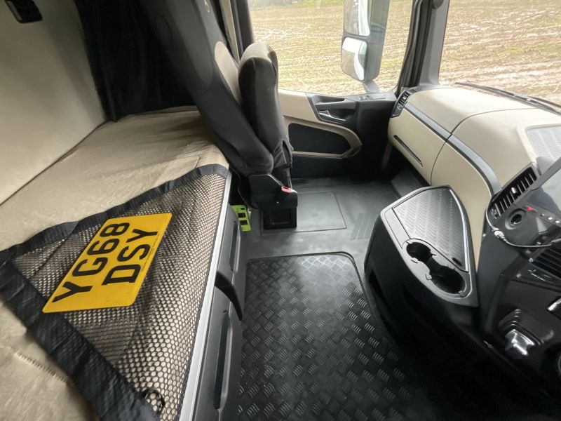 Mercedes Actros  2545 Midlift Hydraulics Low Km