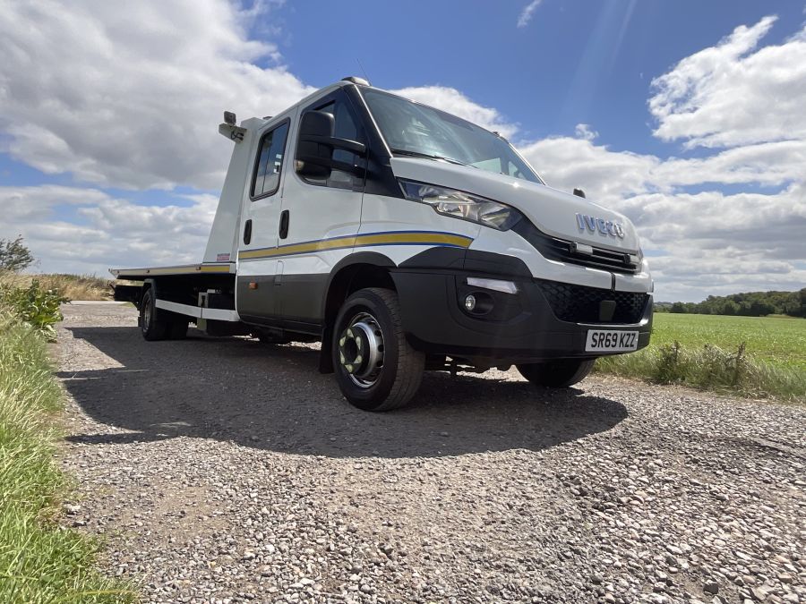 Iveco Daily Crew Cab Tilt