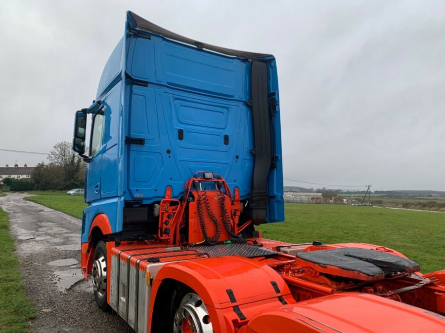 Mercedes Benz Actros 2551 Style Line Euro 6