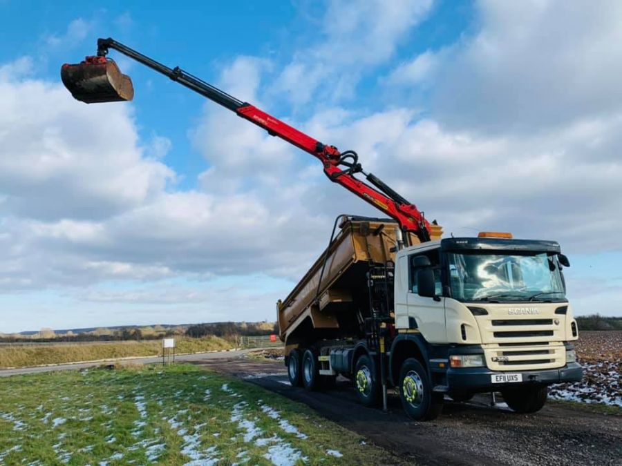 SCANIA P360 GRAB TRUCK