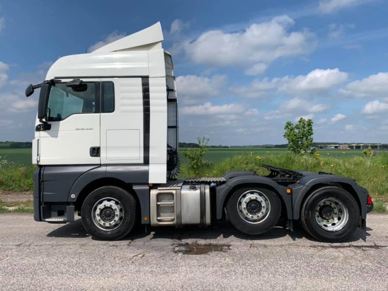 MAN TGX 26.440 6X2 MIDLIFT TRACTOR UNIT