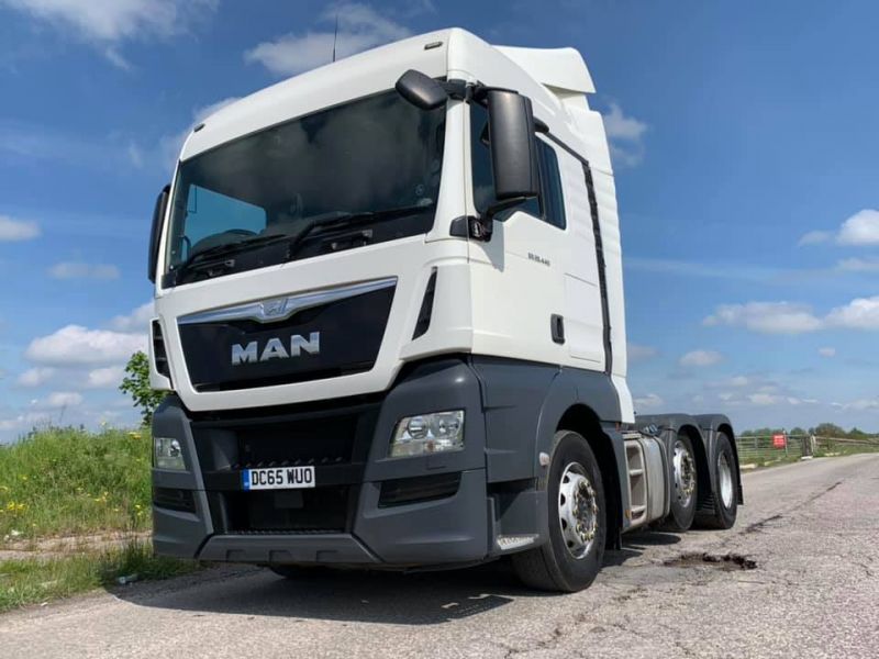 MAN TGX 26.440 6X2 MIDLIFT TRACTOR UNIT