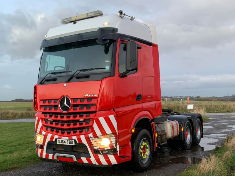 Mercedes Benz AROCS 2663